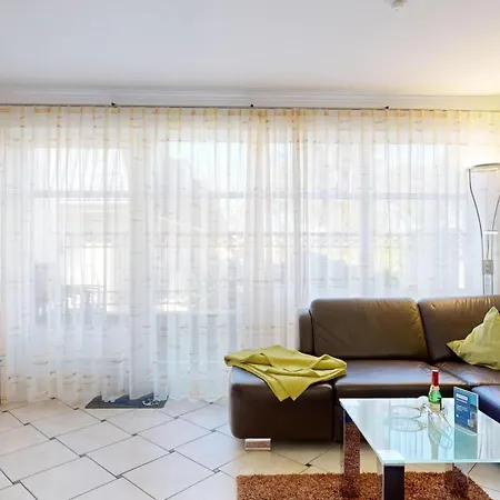 Daire Strandnahe Mit 2 Schlafzimmern Und Balkon, Koenigin Augusta, Binz