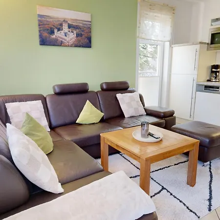 Strandnahe Mit 2 Schlafzimmern Und Balkon, Koenigin Augusta, * 빈츠
