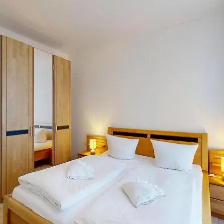 Strandnahe Mit 2 Schlafzimmern Und Balkon, Koenigin Augusta, * Binz