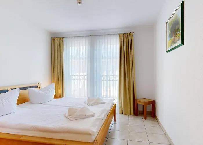 Strandnahe Mit 2 Schlafzimmern Und Balkon, Koenigin Augusta, 公寓 *