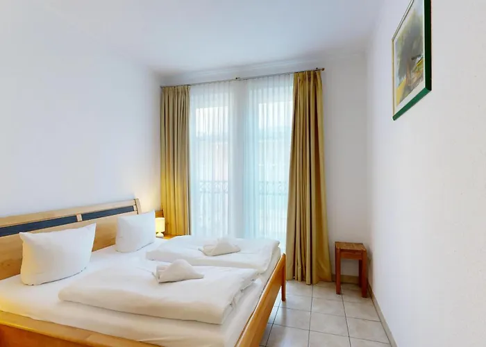 Strandnahe Mit 2 Schlafzimmern Und Balkon, Königin Augusta, Apartment *