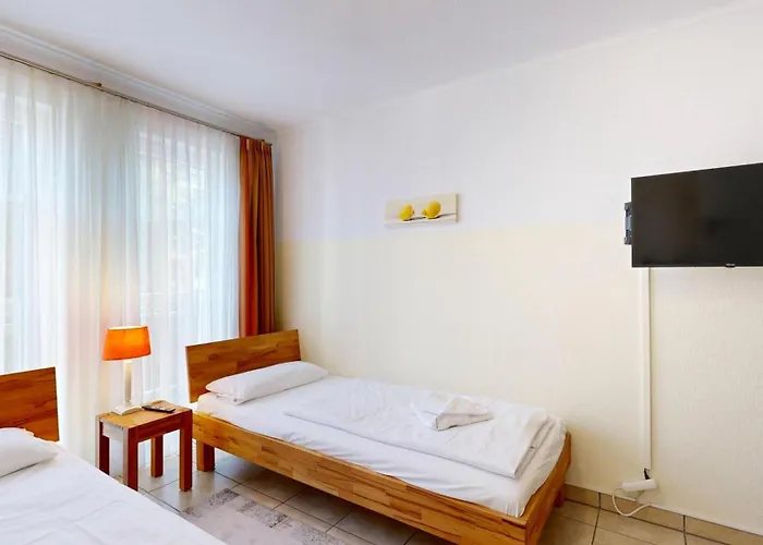 Διαμέρισμα Strandnahe Mit 2 Schlafzimmern Und Balkon, Koenigin Augusta,