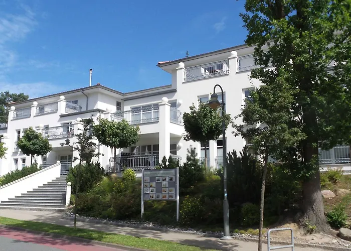 Strandnahe Mit 2 Schlafzimmern Und Balkon, Königin Augusta, Apartment Binz